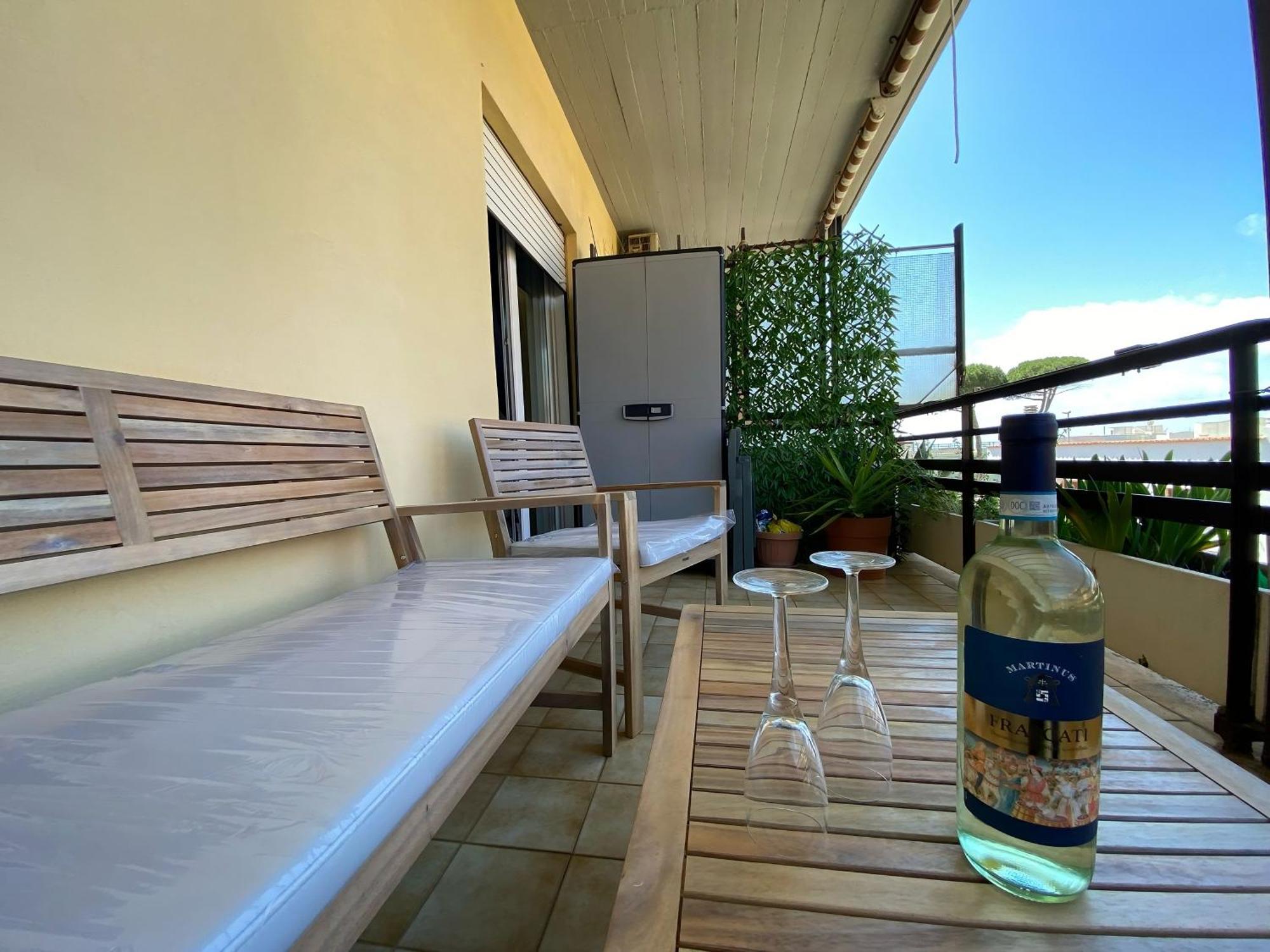 Coastal House - Spiaggia E Piscina A Dieci Passi Santa Marinella Exterior photo